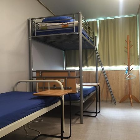 Backpackers Inside Hostel Seoul Bagian luar foto
