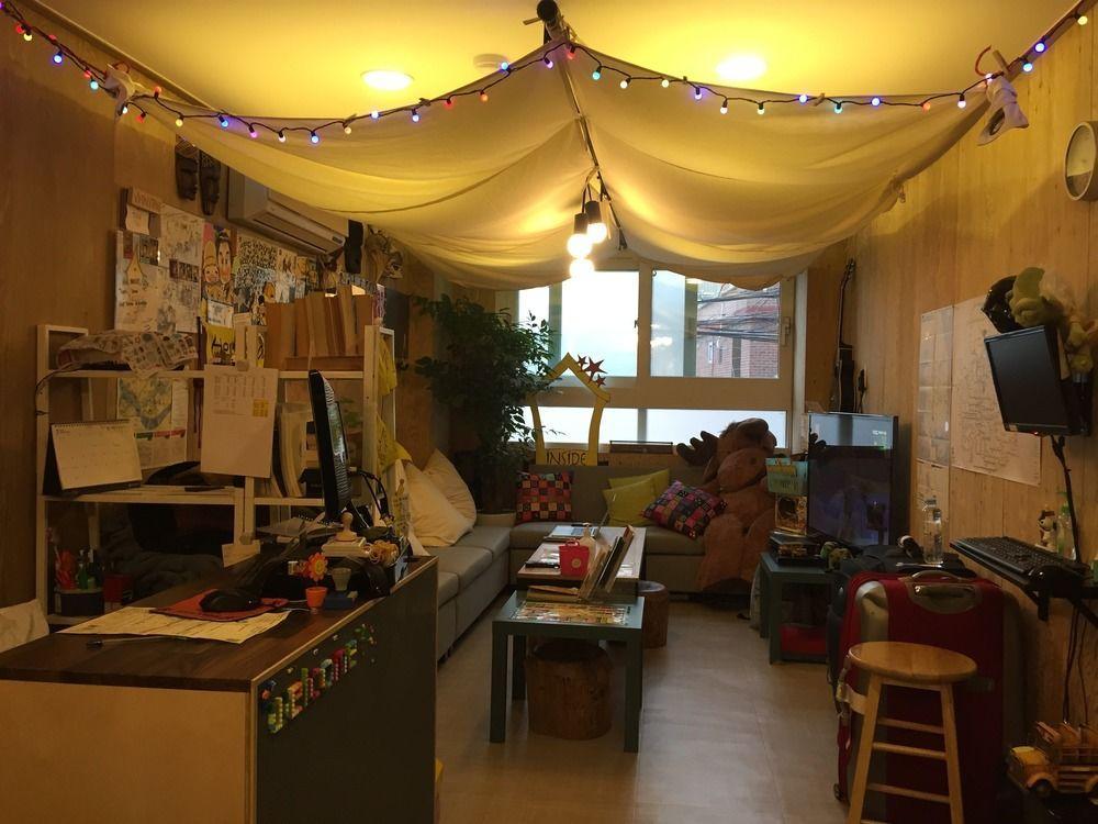 Backpackers Inside Hostel Seoul Bagian luar foto