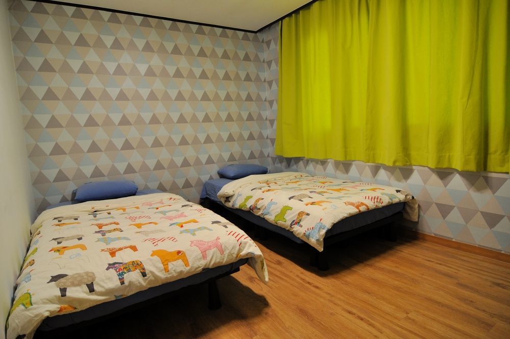 Backpackers Inside Hostel Seoul Bagian luar foto
